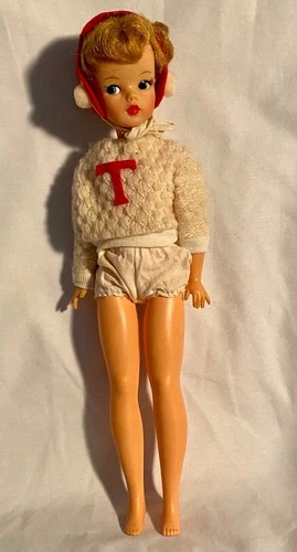 Vintage Tammy Doll - Cheerleader #9131 - 4 Ideal Very Good