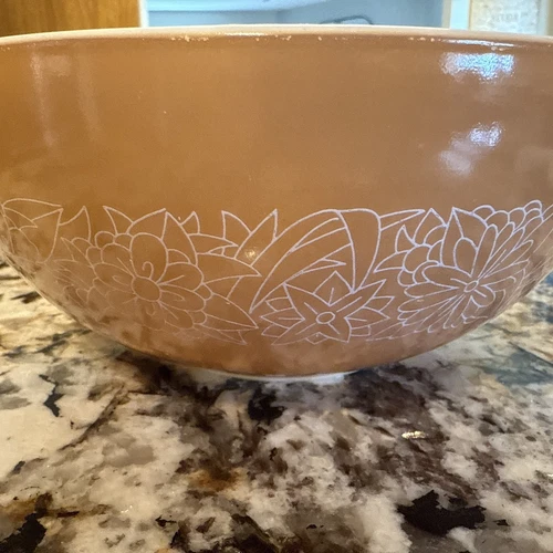 Vintage Corning Ware Nesting Mixing Bowl Cinderella 2.5 Qt 443 Light Brown 