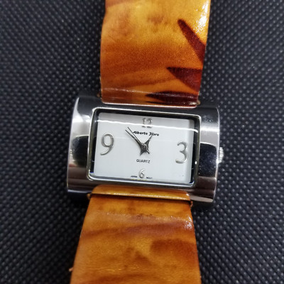Alberto Fioro Rectangle Fashion Style Unisex Watch Silver Tone White dial 36mm