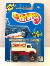 Hot Wheels MERCEDES BENZ UNIMOG - Blue Speed Points Card #158 - CASTROL