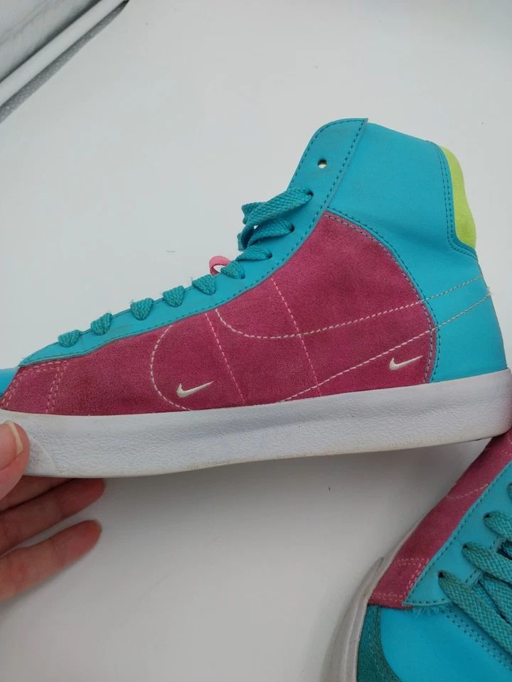 Nike blazer Mid 77 Dance 6.5 Y - Image 4 of 4