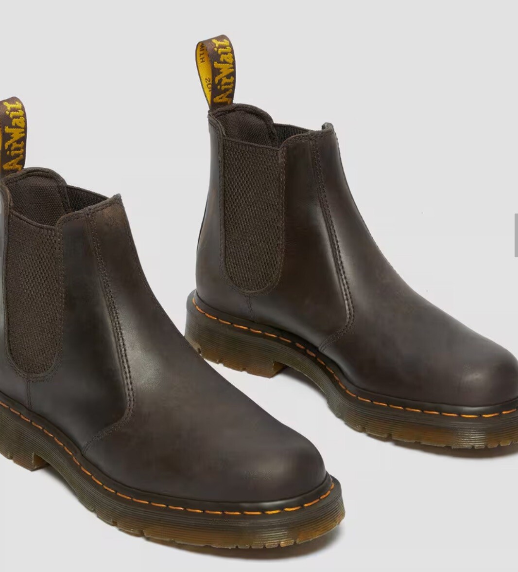 Dr Martens Chelsea Boots 2976 Slip Resistant Leather Crazy  display picture 3