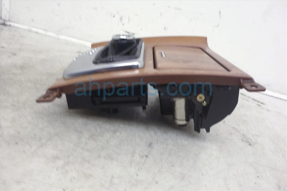 Bisel selector de palanca de cambios de piso Infiniti M45 2006-2008 transmisión automática 96940-Eh101 Foto 2 de 4