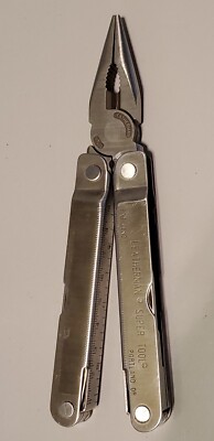 Original Leatherman Super Tool, Stainless Steel Multitool MINT CONDITION LM2