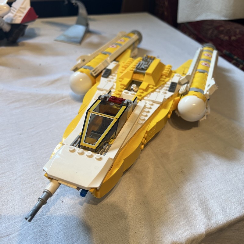 Lego Star Wars Anakin’s Y-Wing Starfighter (8037) in Complete over 90% there