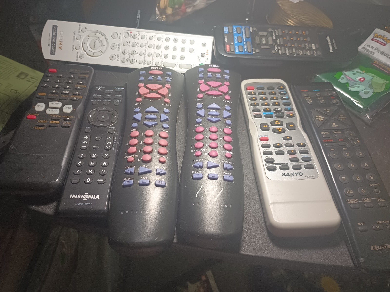 Mixed Lot of 8 Vintage Remote Controls