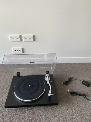 flea market turntable with bookshelf speaker