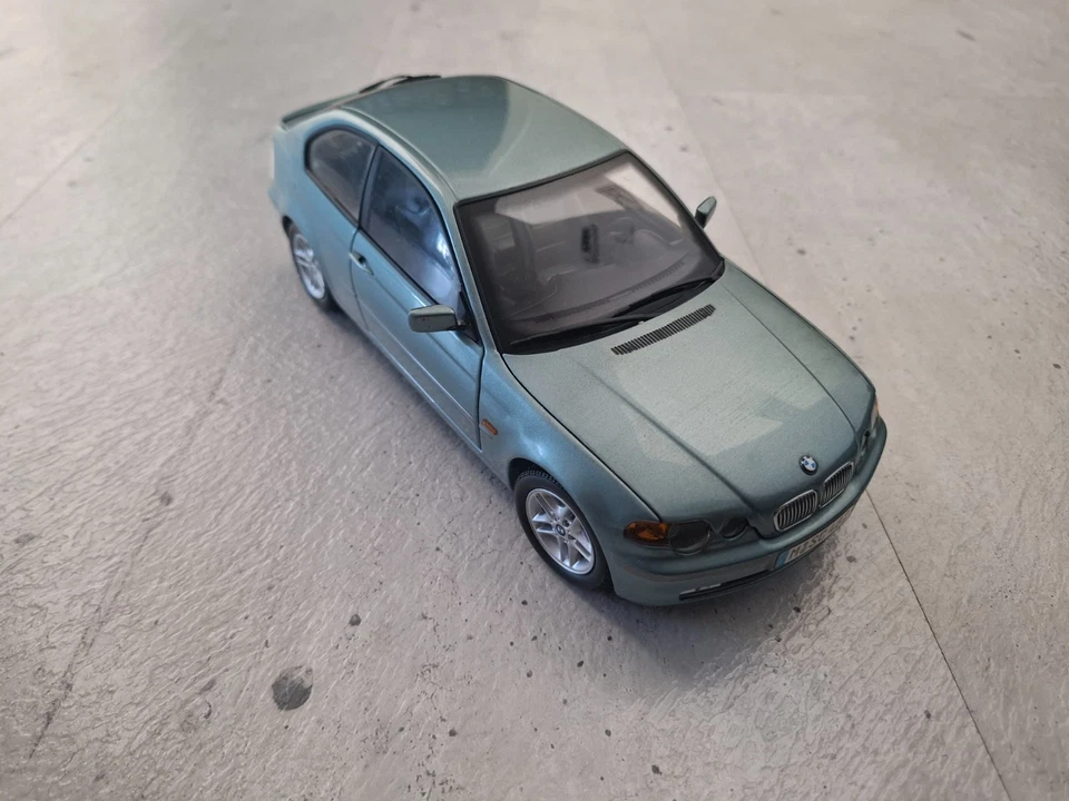 BMW 325ti Compact, E46, 2001, grünmetallic, 1:18, Kyosho - Bild 2 von 4