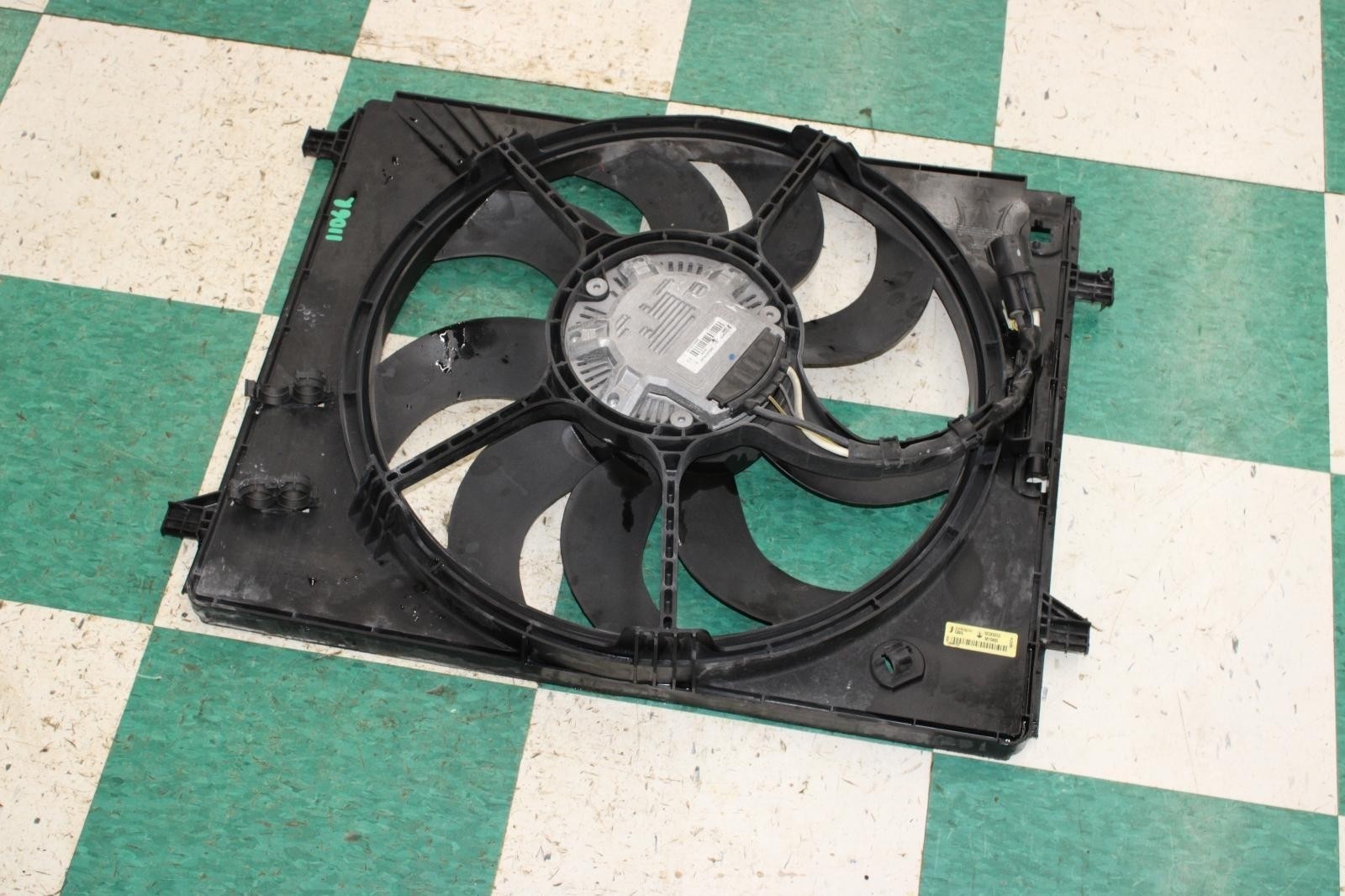 Maserati Ghibli 2014-2023 Fan assembly