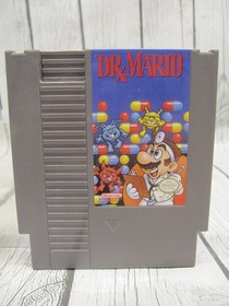 Dr. Mario Nintendo NES Ovalado SOQ en Caja con Manual - Aut&eacute;ntico - Probado