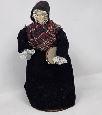 Four Sisters Dickens Christmas Carol Dolls The Tambourine Lady Hanna Mendus 1995