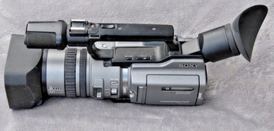 Sony DCR-VX2100 E