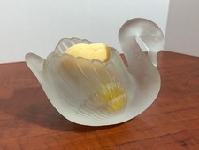 Vintage Frosted Glass Swan Soap Dish Made in Taiwan w Decorative Soap Bathroom