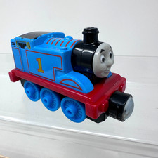 Thomas  Friends Take N Play Along Thomas Tank Engine Train Diecast Engine READ