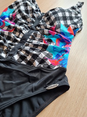 NEU! SUNFLAIR Badeanzug Damen Bademode Schwimmanzug Gr. 38 C Neu