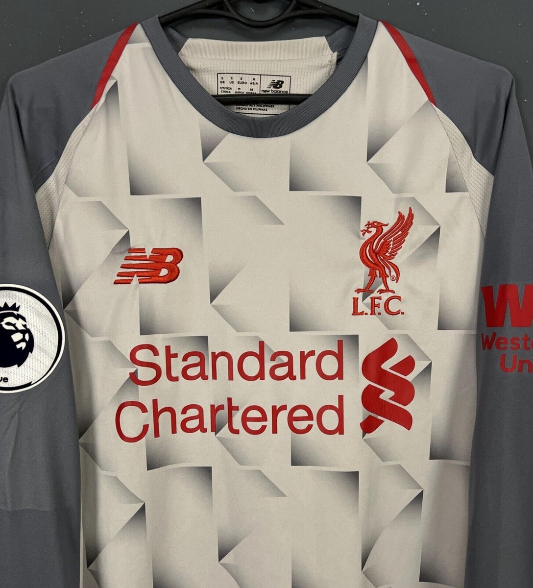 Maillot Liverpool Domicile 2018/2019 - Salah #11 - Taille M - Occasion Très Bon état