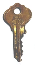 Vintage Key ilco X 1054 K S3552 Fitchburg Mass Appx 1-5/8" Independent Lock Co 