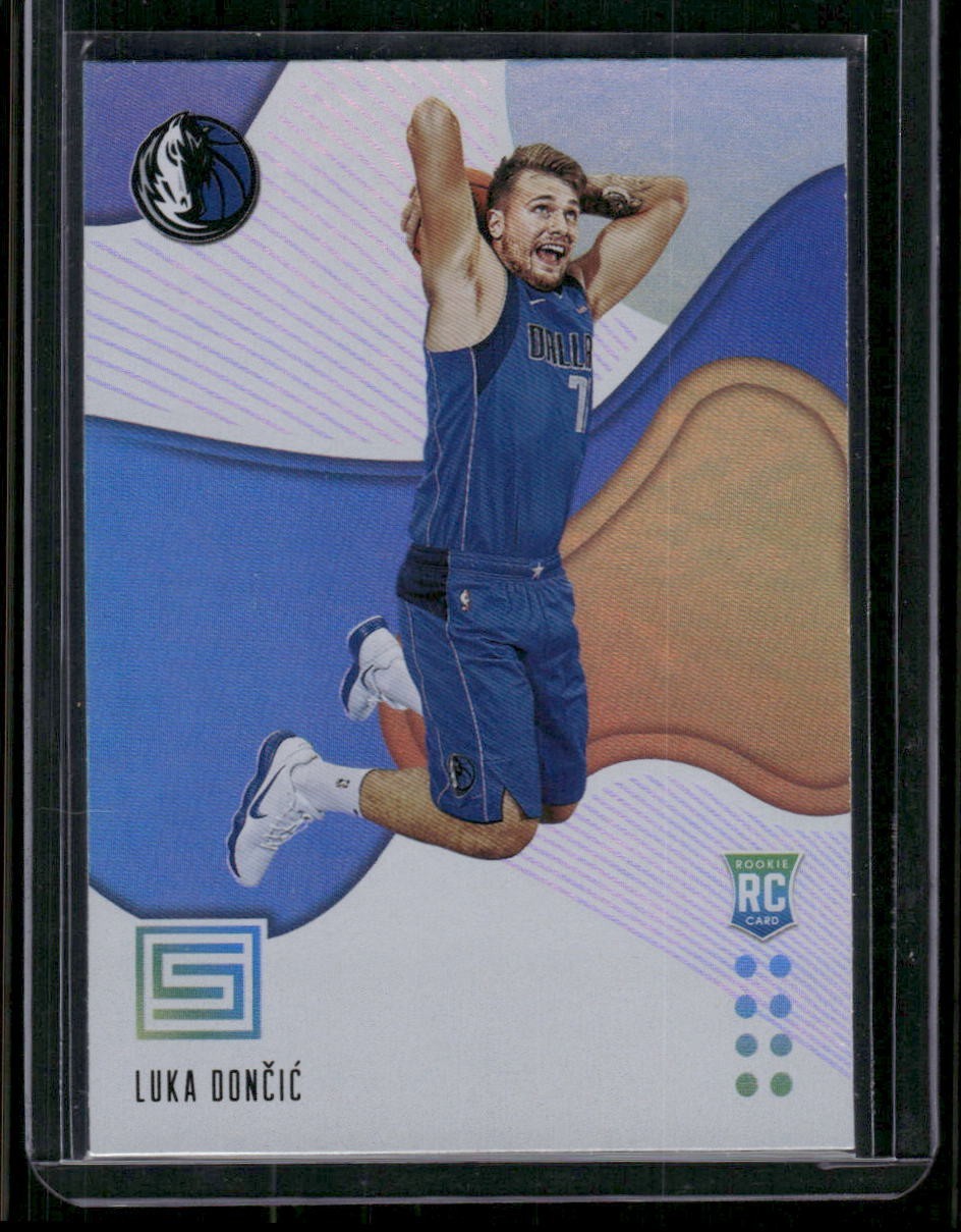 2018-19 Panini Status - Rookie Luka Doncic #172 (RC)