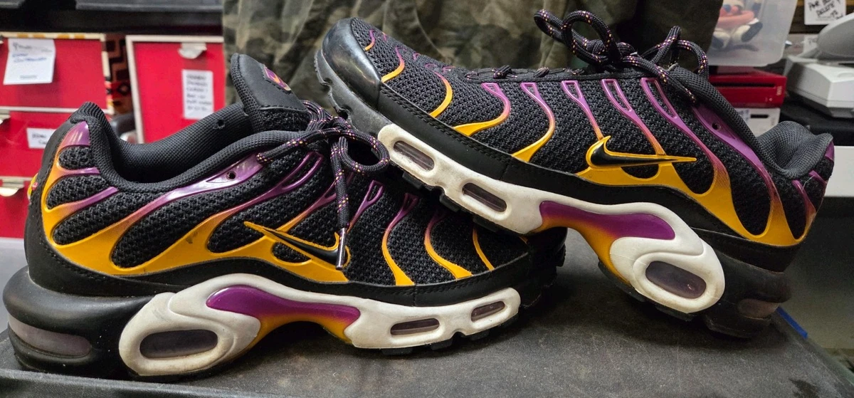 Nike Air Max Plus Black University Gold Viotech | eBay
