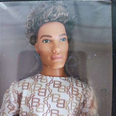 2026 Barbie Basics Model #10 Slim KEN