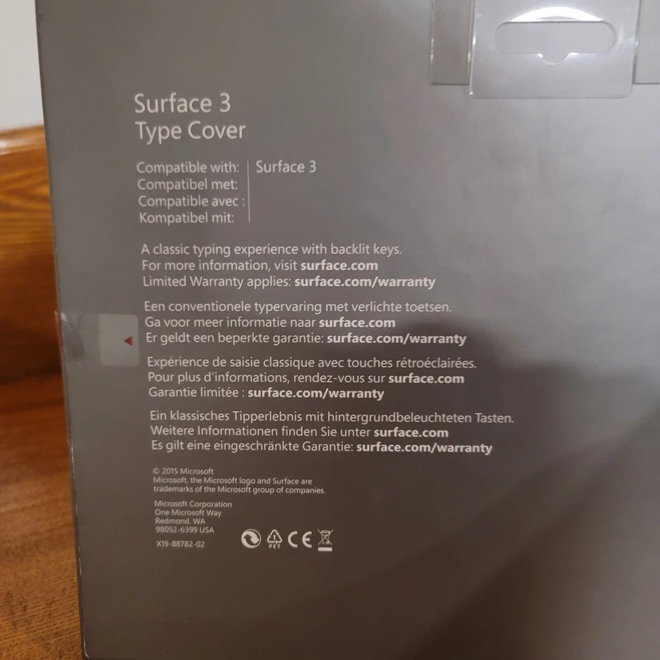 Genuine Microsoft Surface Pro Type Cover Keyboard for Surface Pro 7/6/5/4/3 Red - Image 4 of 4