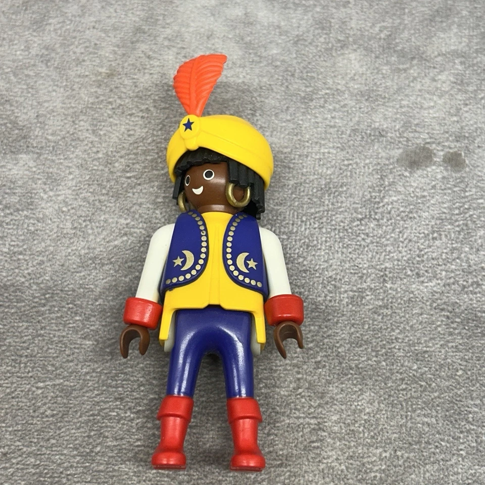 Playmobil 3809 White Circus Elephant - Vintage- Some discoloration- incomplete - Image 3 of 4