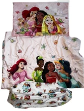3 Pc Disney Princess Besties Make You Smile Toddler/Crib blanket Sheet Set