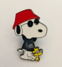 SNOOPY-PIN-2 OR MORE PINS SHIPPING IS 5.49-SPEND 20 SHIPPING IS FREE