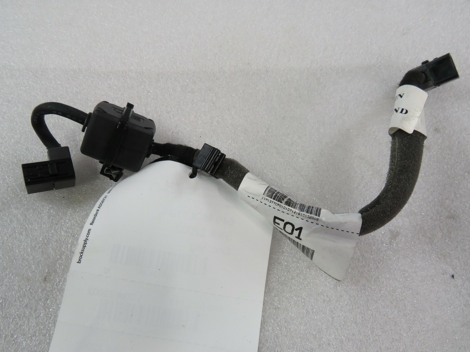 McLaren 600LT, Radio Wire Harness, Used, P/N 11M1377CP