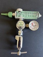 OXYGEN FLOW METER  REGULATOR