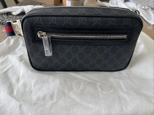 Sac taille Gucci GG
