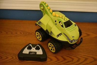 Kid Galaxy mega morphians crocodile remote control car