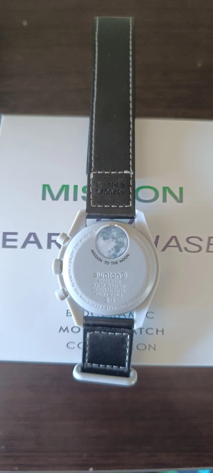 Mission To EarthPhase Unisex Watch  - Image 3 of 4