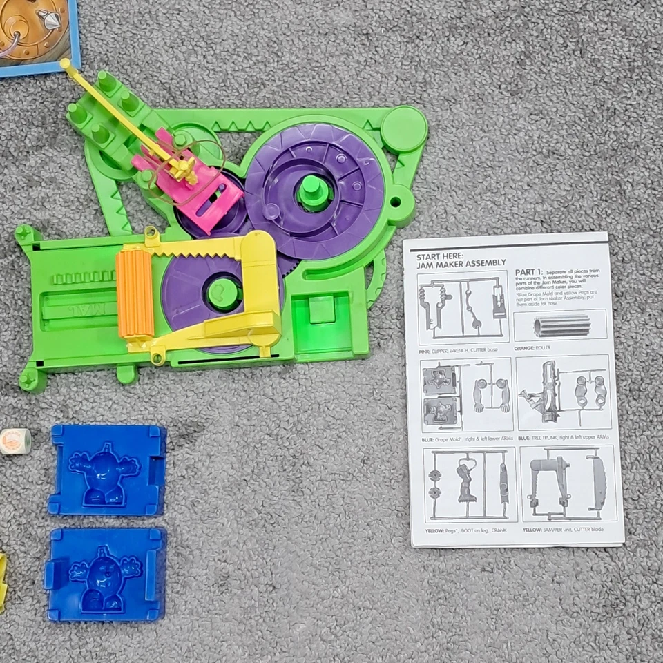 Vintage Parker Brothers The Grape Escape Complete Without Play Dough - Image 3 of 4