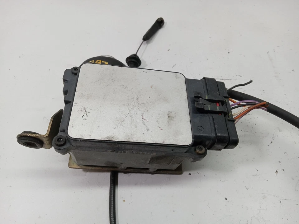 1998 MERCURY MYSTIQUE CRUISE SERVO CONTROL UNIT OEM, F83F-9C735-AB - Image 3 of 4
