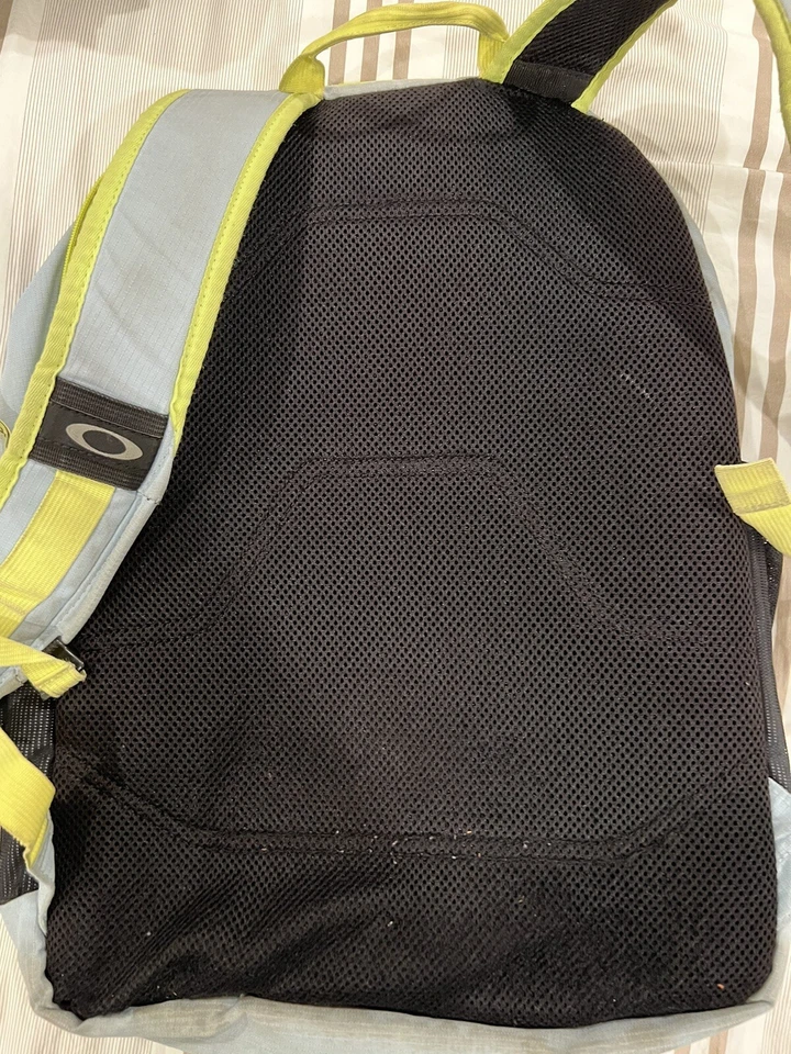 Рюкзак OAKLEY серый/синий желтый солнцезащитные очки мешок ремень и синий рюкзак для гольфа - Изображение 2 из 4