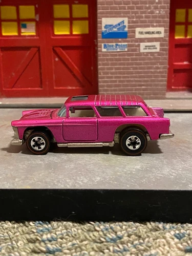 Mattel Inc. Hot-Wheels 25th Anniversary Red Line 1969 '57 Chevy Nomad China