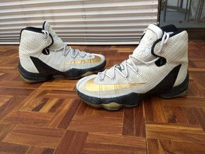 lebron 13 elite gold