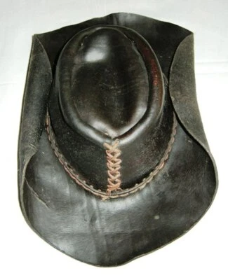 VIEUX CHAPEAU EN CUIR 51,5 CM TOUR DE TETE - Photo 1/4