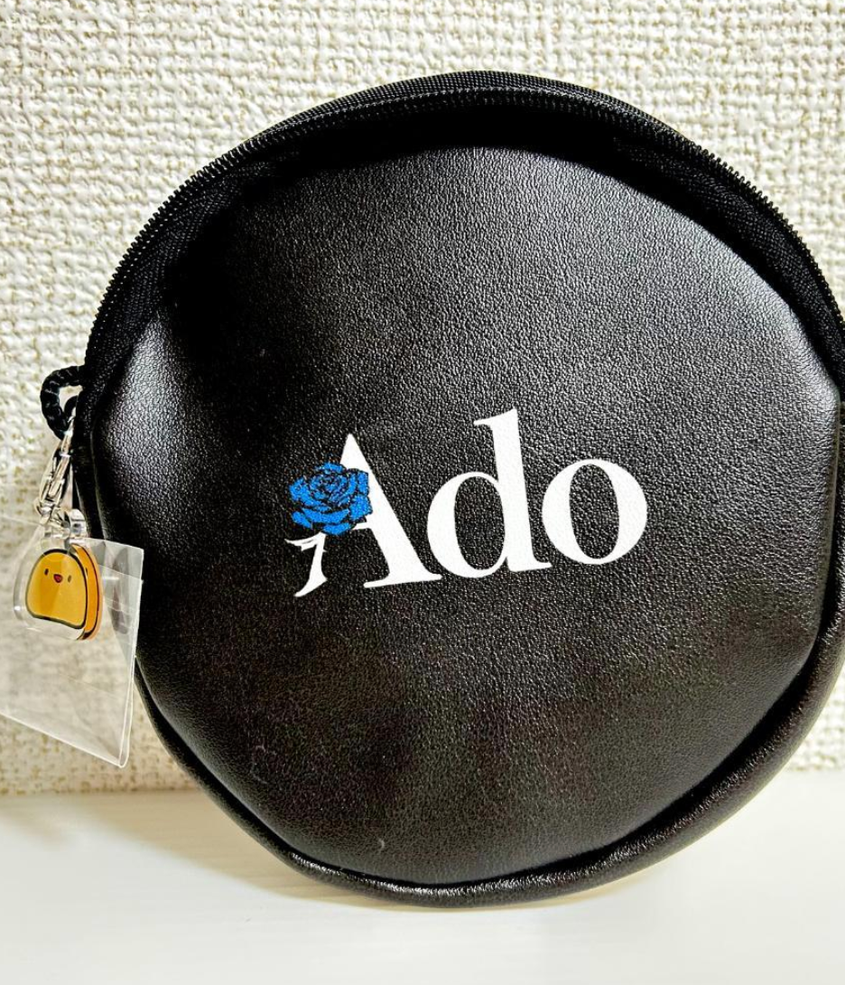 Ado LIVE TOUR 2024 Heart Official Goods Vanity Pouch & Pochette