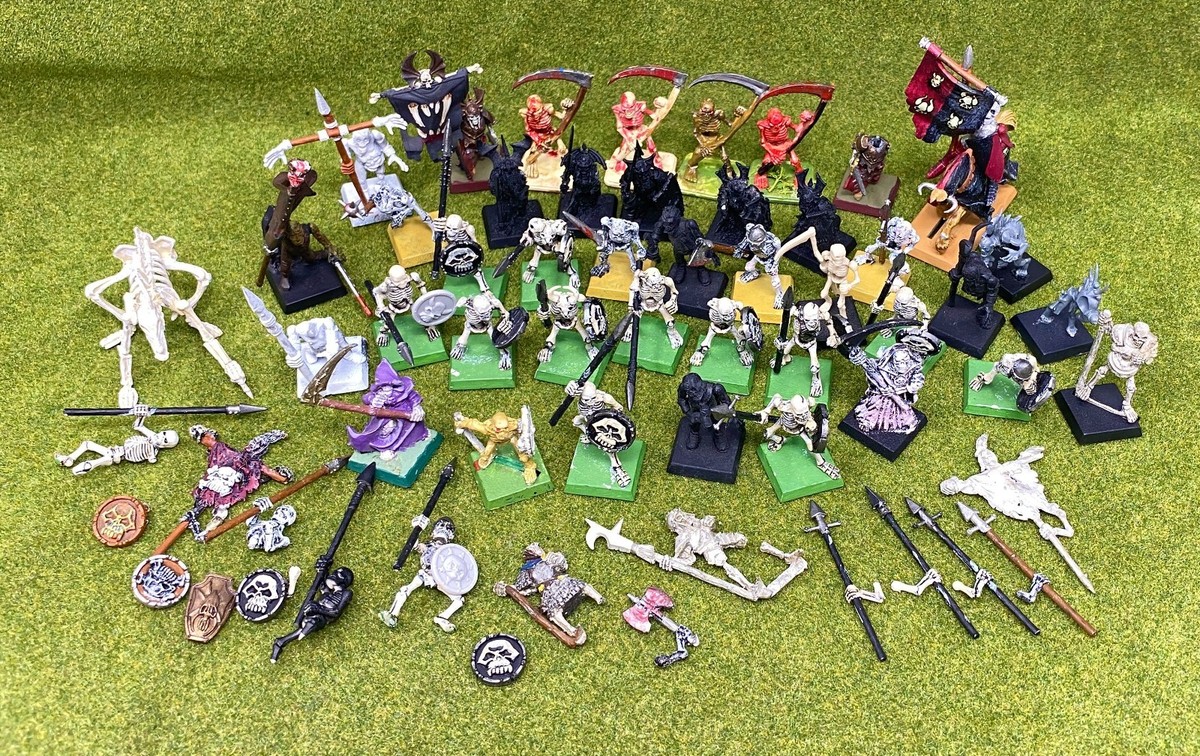 Warhammer: Vampire Counts - Undead Skeletons Lot - Metal/Plastic