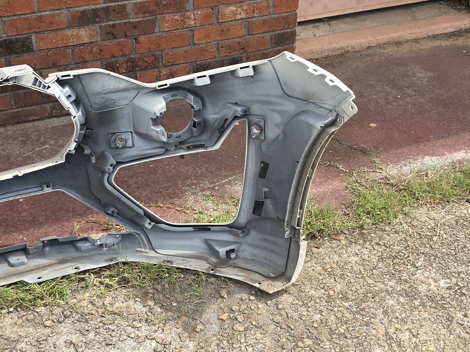 Maserati Levante GT Hybrid 2021-2024 Front Bumpers Set
