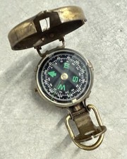  75.00 FIRM Authentic Vintage Brass Pocket Compass 4  x 2  x 1/2  