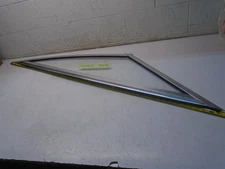 Z7 1997 Starcraft 1810 Boat Windshield Driver Right Starboard Side