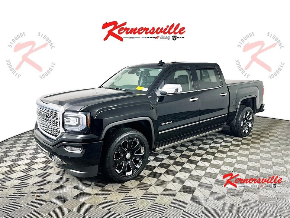 2018 GMC Sierra 1500 Denali 4WD 4dr Pickup Truck Navigaton Parking Sensors Foto 3 de 4