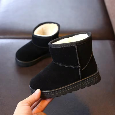 Modische Kinder Schneestiefel aus Baumwolle: Warme Freizeitschuhe für Jungen und Mädchen.