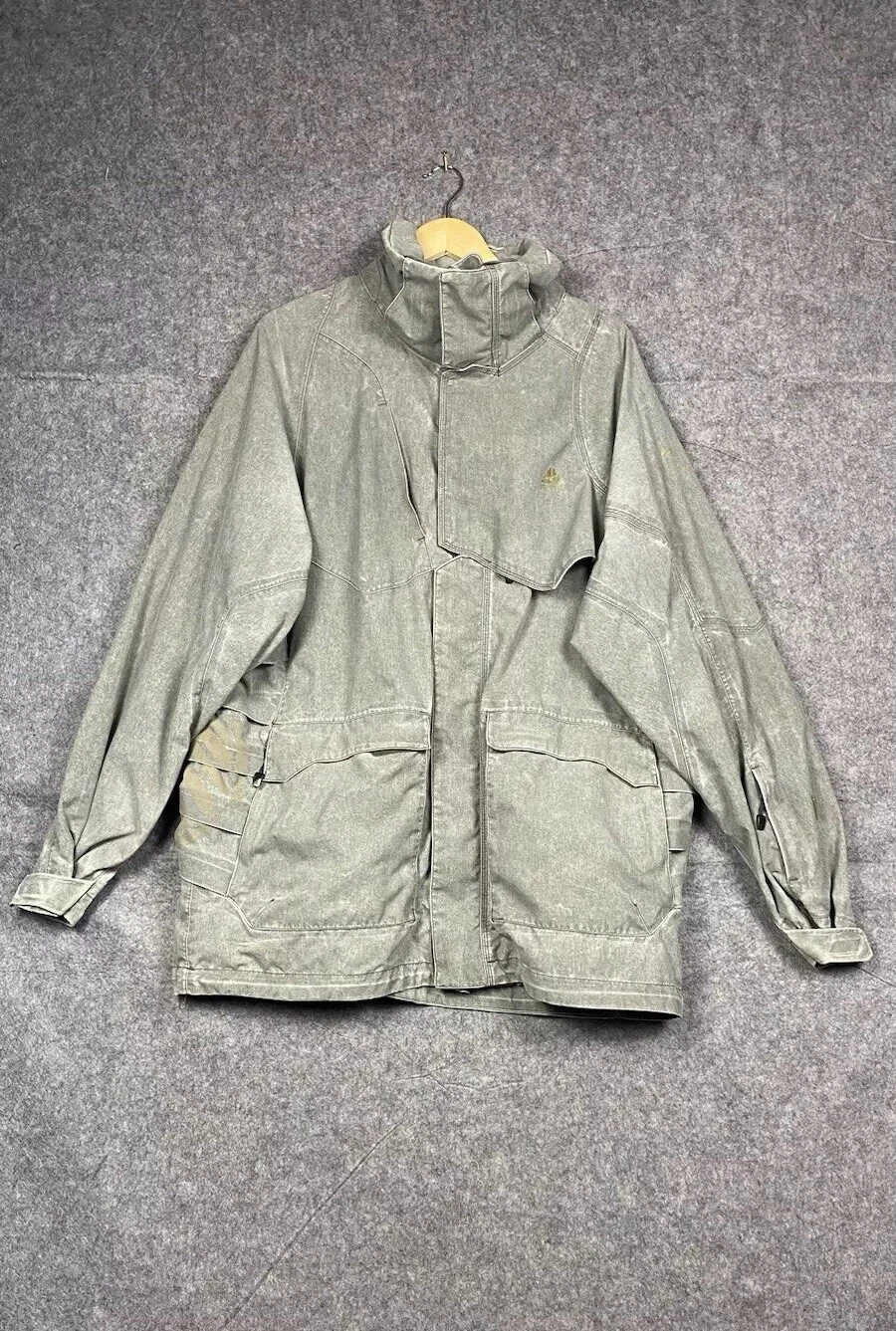 Nike ACG Storm Fit Jacket Rear Fin Vents Light Khaki XL Rare Vintage