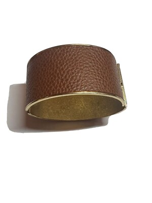 Original Massimo Dutti Women s Bracelet Golden Interior/ Brown leather exterior.