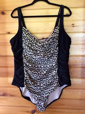 Ava Viv 22W Plus One Piece Swimsuit Bathing Suit Shelf Bra