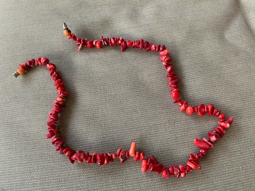 Vintage Necklace Choker Branch Coral Irregular Shapes 18" Red Orange Chunky - Picture 3 of 3